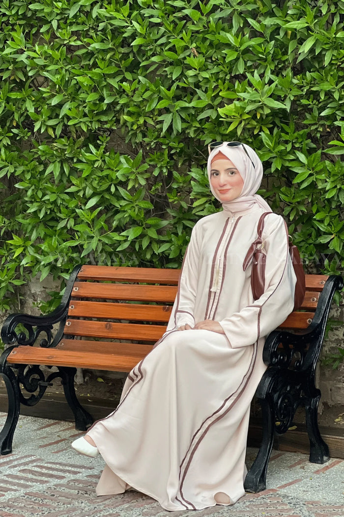Nida Maxi Abaya with Ban & Strips Design OL-1013