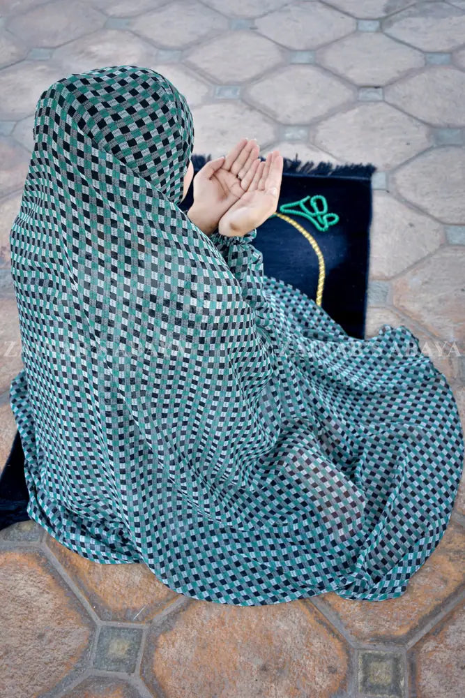 Chiffon Namaz Chadar – Small Check Design Acc-45 | Zainab Designer Abaya