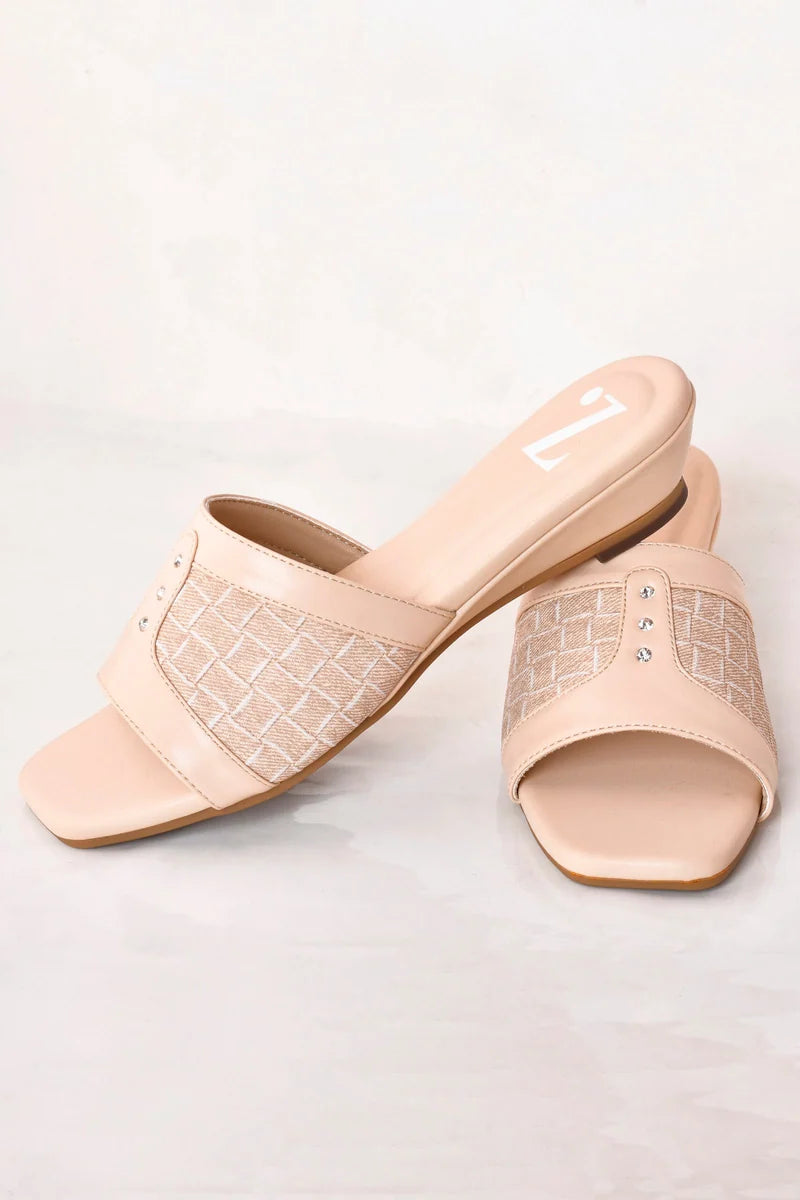 Chic Stride Women Slipper Z-301 – Peach additional view 2 | Zainab Designer Abaya