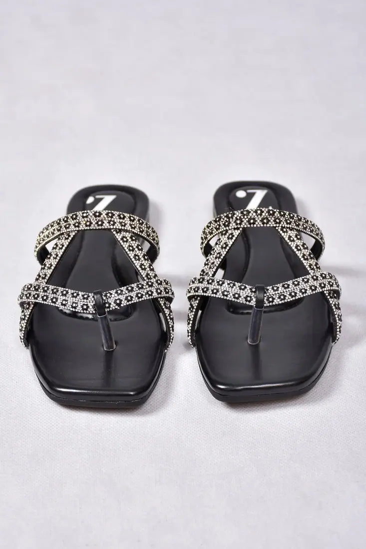 Raven Shine Black Formal Women Slipper Z-102 – Black front product view | Zainab Designer Abaya