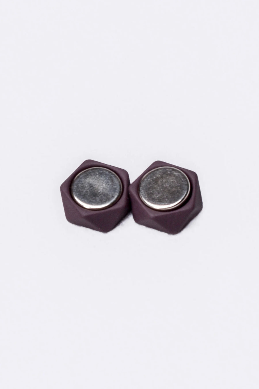 Hexagon Maroon Abaya Magnets – Pair Acc-312 – product view | Zainab Designer Abaya