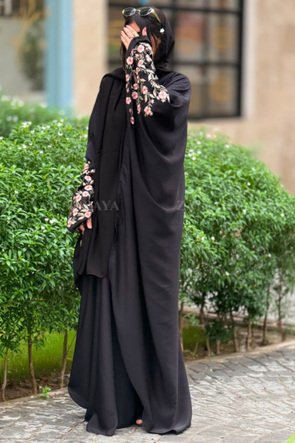 New Nida Butterfly Abaya Hand Made Machine Embroidery On Sleeves – 0443