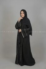 Front Open Abaya in Black Color with a matchings scarf