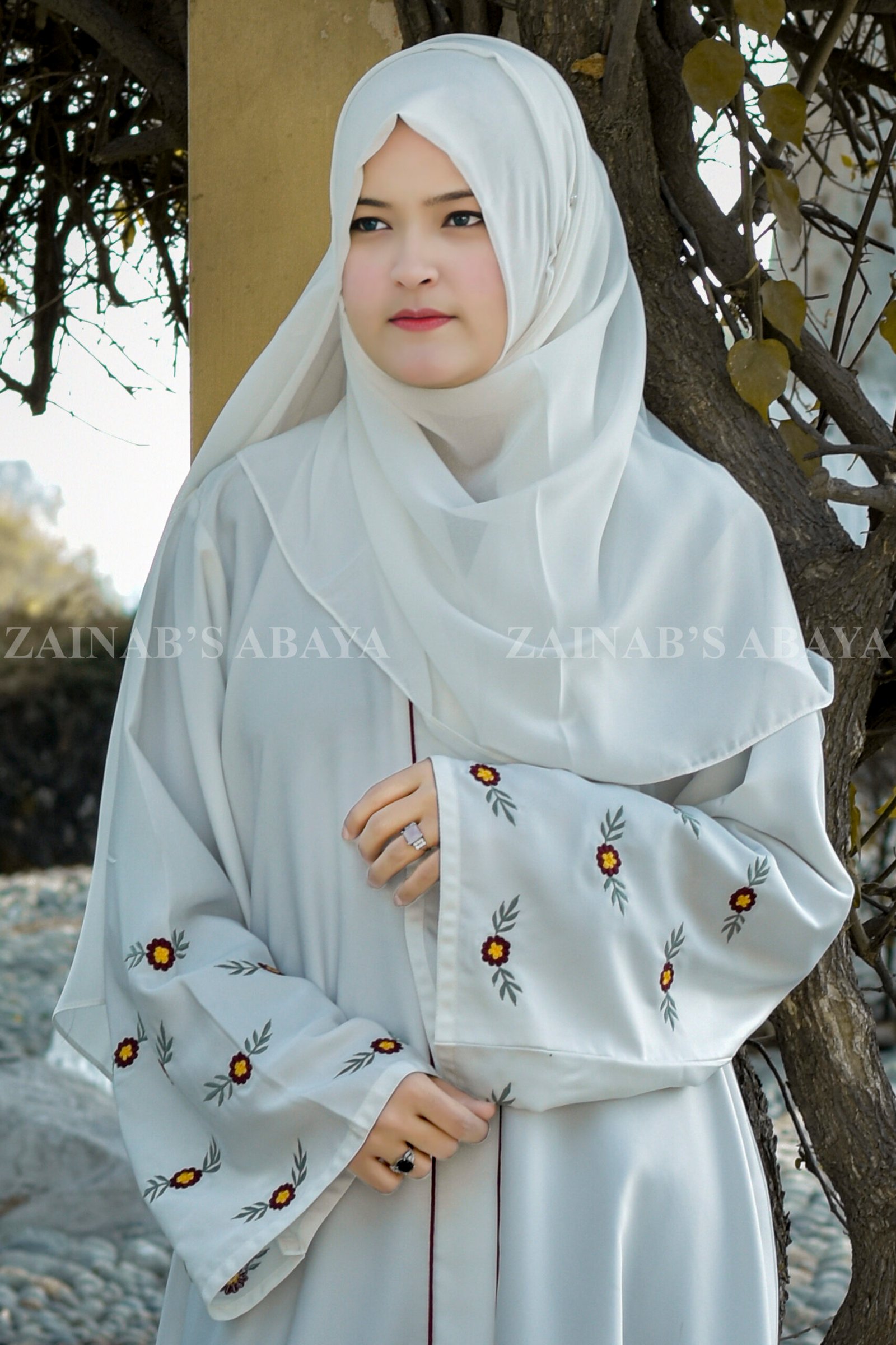_ZZZ0484+ White Front Open Gown Abaya with Multi Color Embroidery Motives on Sleeves