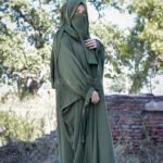 A elegant kaftan abaya with Tie Style on Sleeves and Inner Maxi the abaya color is Olive Green.