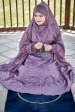 An elegant t.pink color with floral print in mix summer fabric