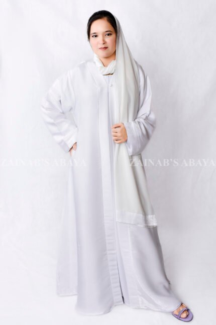Front Open Abaya which is crafted in shamooz fabric with a matching scarf in chiffon fabric.