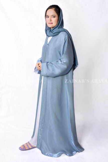 Front Open Abaya which is crafted in shamooz fabric with a matching scarf in chiffon fabric.