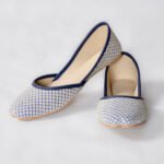 Blue Threaded Classic Ladies Khussa Z 601