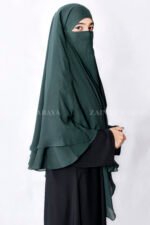 Khimar hijab for women in green color in two layers chiffon fabric.