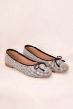Black & White Weave Bow Ladies Pumps Z 401 - Image 3