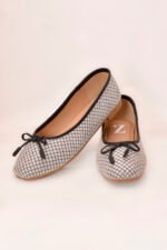 Black & White Weave Bow Ladies Pumps Z 401