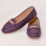 Deep Purple Ladies Pumps with Golden Accent Z 404