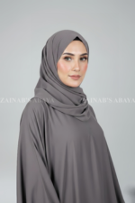 Nida simple butterfly abaya with a flowing and modest design, offering comfort and elegance.