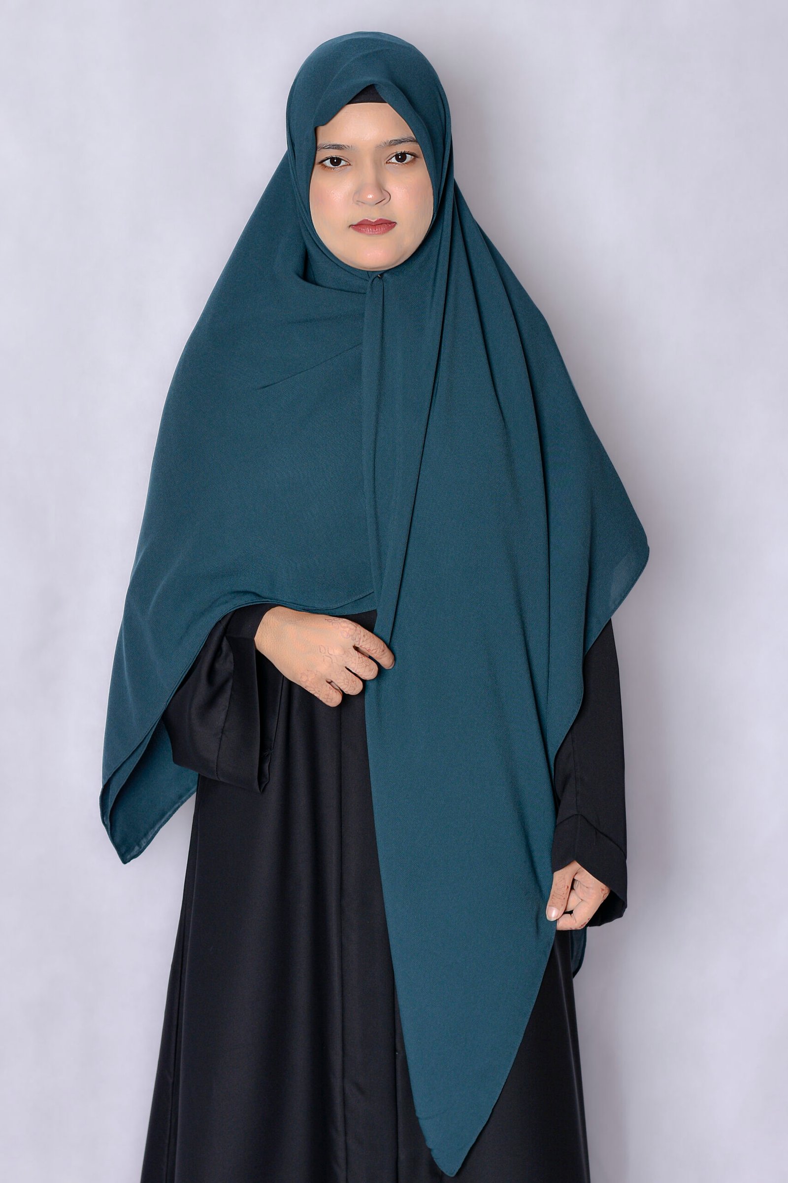 _ZZZ5786+.jpg (1) Colored Takoon Scarf for Women Acc 213 - Image 1