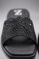 Black Beaded Flat Sandals Z 115 - Image 2