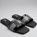 Crystal Weave Panel Slides for Women Z 122