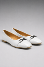 Glossy Patent Buckle Pumps Z 411 - Image 2